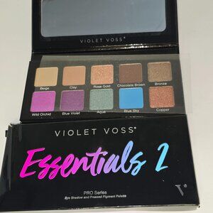 ✨ Violet Voss Essentials 2 Eyeshadow Palette ✨ BRAND NEW IN BO